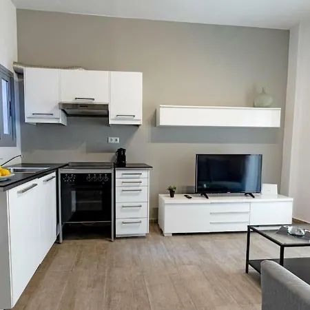 Tower 2 Bedroom By Superhost Hub *